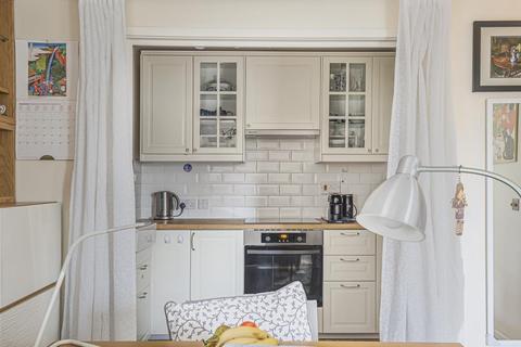 Retirement property for sale - Newbury,  Berkshire,  RG14