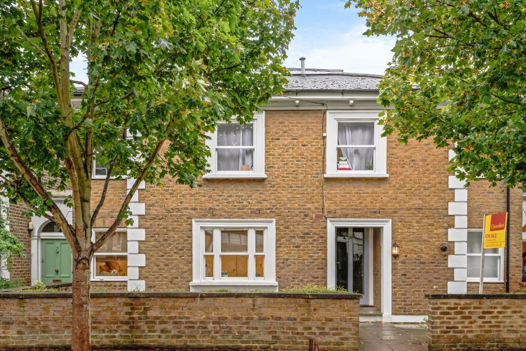 Richmond, London, TW9 1 bed flat for sale £275,000