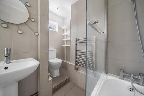 19 Petersfield Road, London, W3 8NY