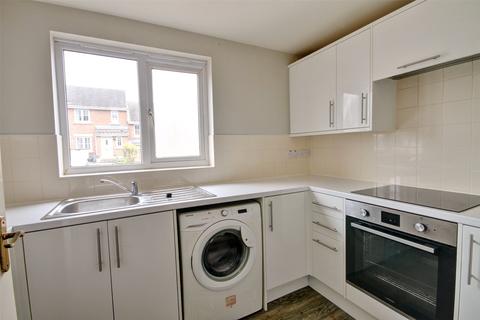 2 bedroom flat for sale - St Andrews Square, Lowland Road, Brandon, DH7