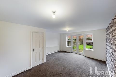 3 bedroom townhouse for sale - Selset Way, Hull, Yorkshire, HU7