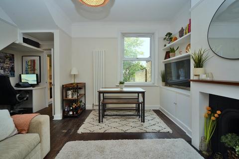 45a Hampton Road, Worcester Park, KT4 8EU