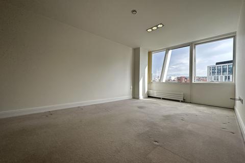 2 bedroom apartment for sale, One Park West, Liverpool, Merseyside, L1