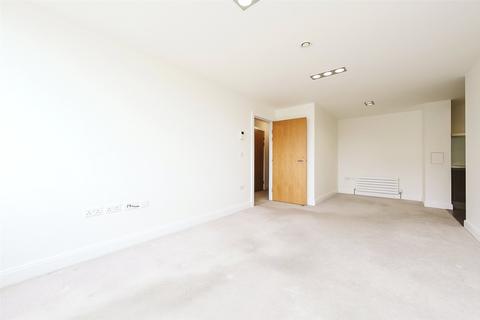 2 bedroom apartment for sale, Strand Street, Liverpool, Merseyside, L1