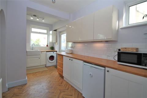 18 Abergeldie Road, London, SE12 8BJ