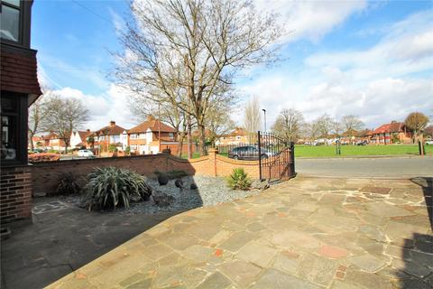 39 Chatham Avenue, Bromley, BR2 7QB