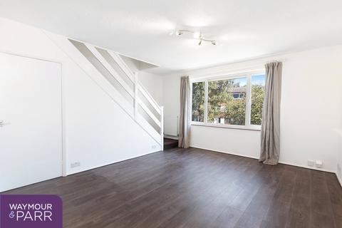 83 Carston Close, London, SE12 8DX