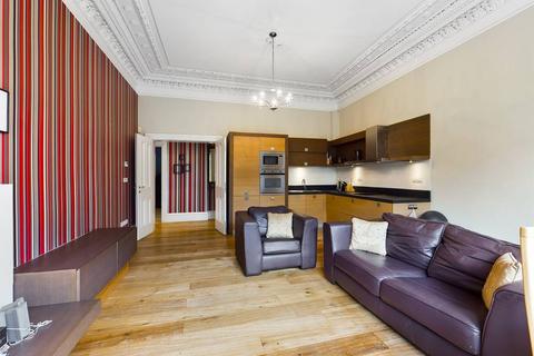 2 bedroom flat to rent, Botanic Crescent, Botanics, Glasgow, G20