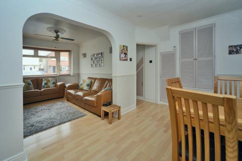 20 Caverleigh Way, Worcester Park, KT4 8DG
