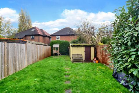 20 Caverleigh Way, Worcester Park, KT4 8DG
