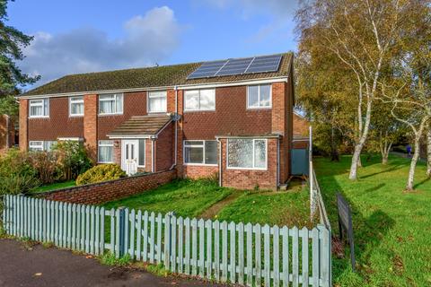 3 bedroom end of terrace house for sale - Stapleford Close, Romsey, Hampshire, SO51