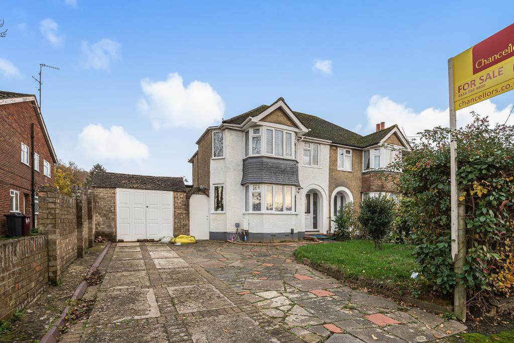 Reading, Berkshire, RG2 3 bed semidetached house for sale £450,000