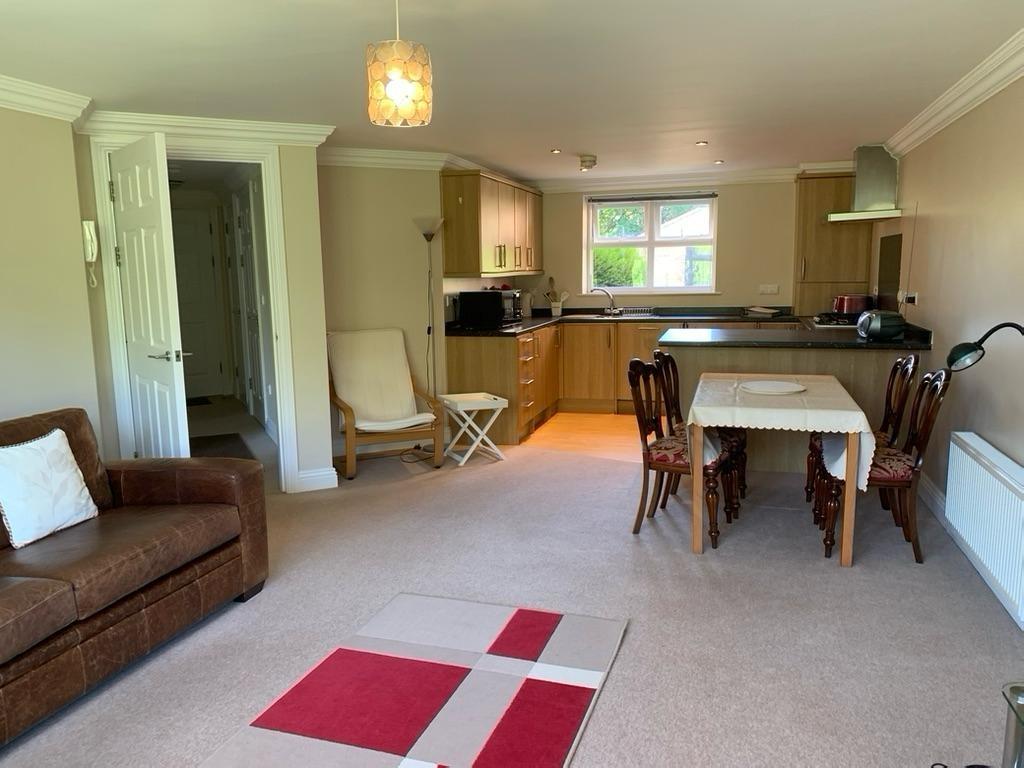 West End Manors, Guisborough 2 bed apartment £795 pcm (£183 pw)