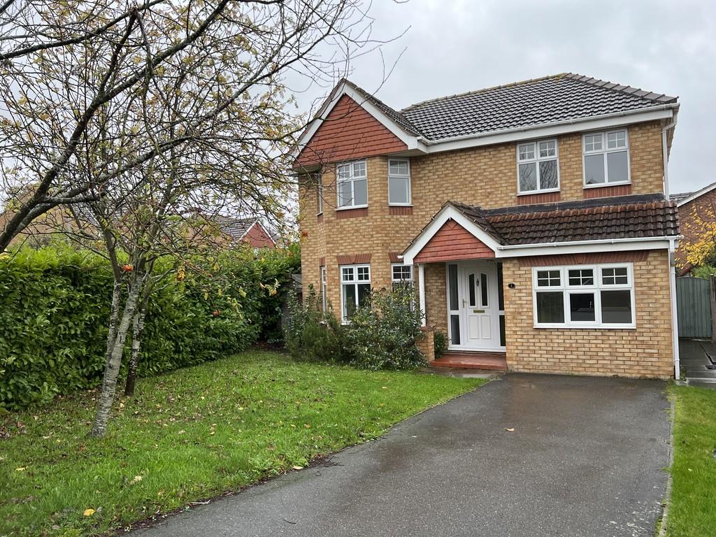 Warwick Close, Saxilby 4 bed detached house £995 pcm (£230 pw)