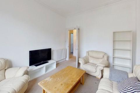 3 bedroom flat to rent - Elmfield Avenue, City Centre, Aberdeen, AB24