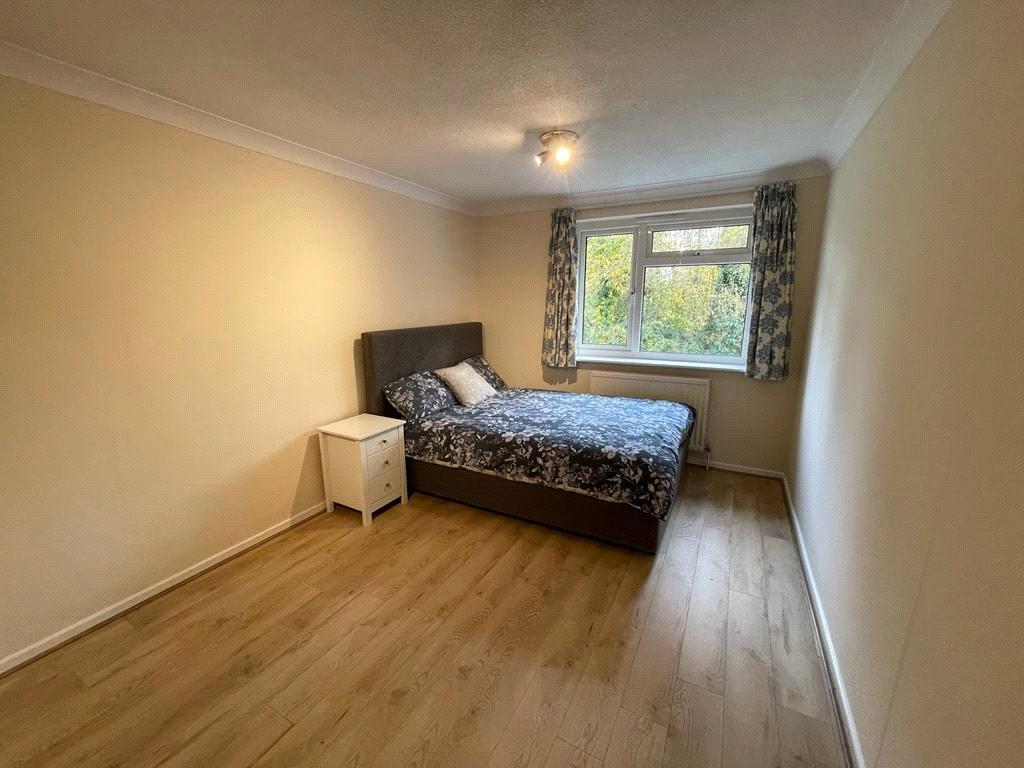 Southwold, Bracknell, Berkshire, RG12 1 bed in a house share £700 pcm