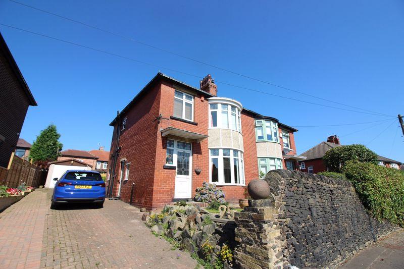 Dudwell Lane, Skircoat Green, Halifax 3 bed semidetached house £995