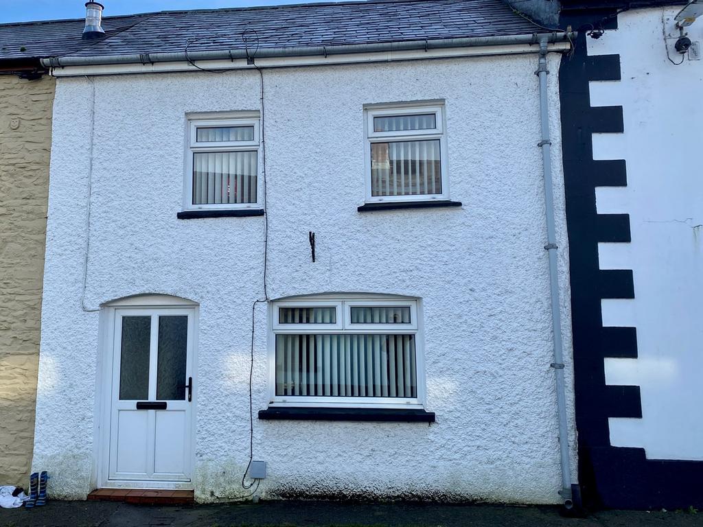 Llansawel, Llandeilo, SA19 3 bed terraced house for sale £129,500