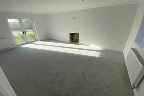 5 Caeffynnon, Drefach, Llanelli, SA14 7BJ