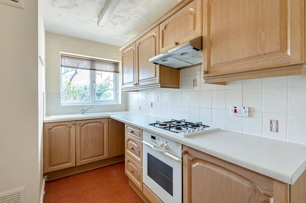 Millwright Way, Flitwick, MK45 2 bed cluster house £845 pcm (£195 pw)