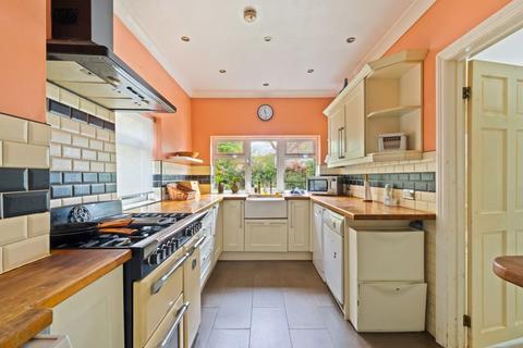 3 bedroom detached house for sale - The Avenue, Worcester Park