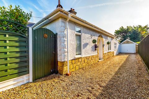 3 bedroom bungalow for sale - Avenue Road, Walkford, Christchurch, Dorset, BH23