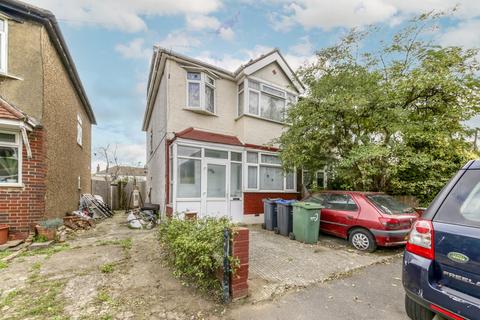 5 bedroom end of terrace house for sale - Laings Avenue, Mitcham, CR4