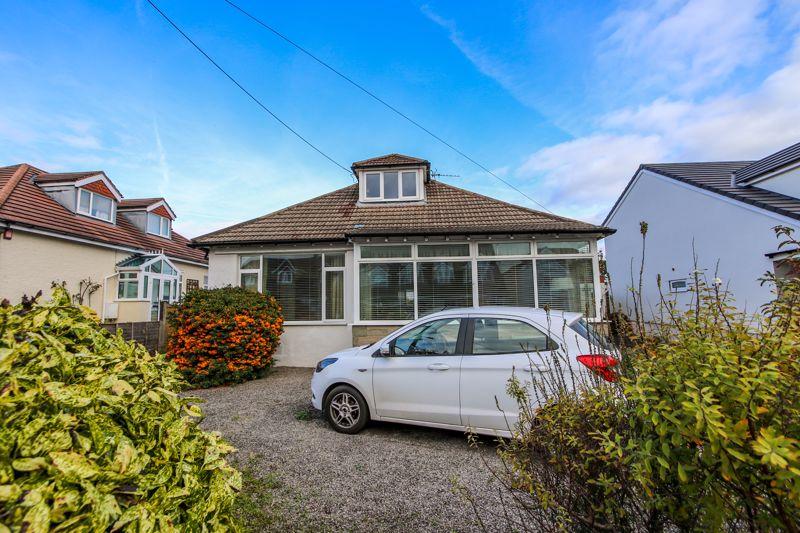 Dial Hill Road, Clevedon 4 bed detached bungalow £1,650 pcm (£381 pw)