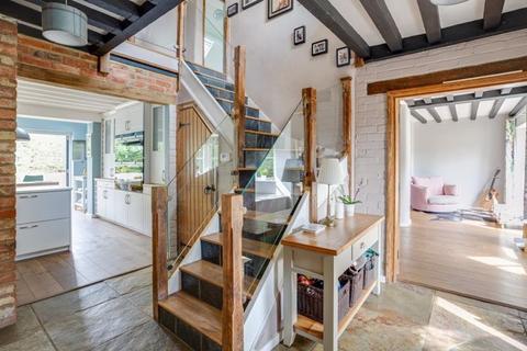 5 bedroom barn conversion for sale - Hedgerley Lane, Gerrards Cross