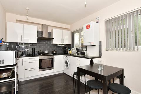4 bedroom end of terrace house for sale, Macdonald Avenue, Hornchurch, Essex