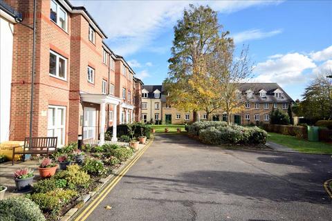 2 bedroom retirement property for sale, Spalding Court, Cedar Avenue, Chelmsford