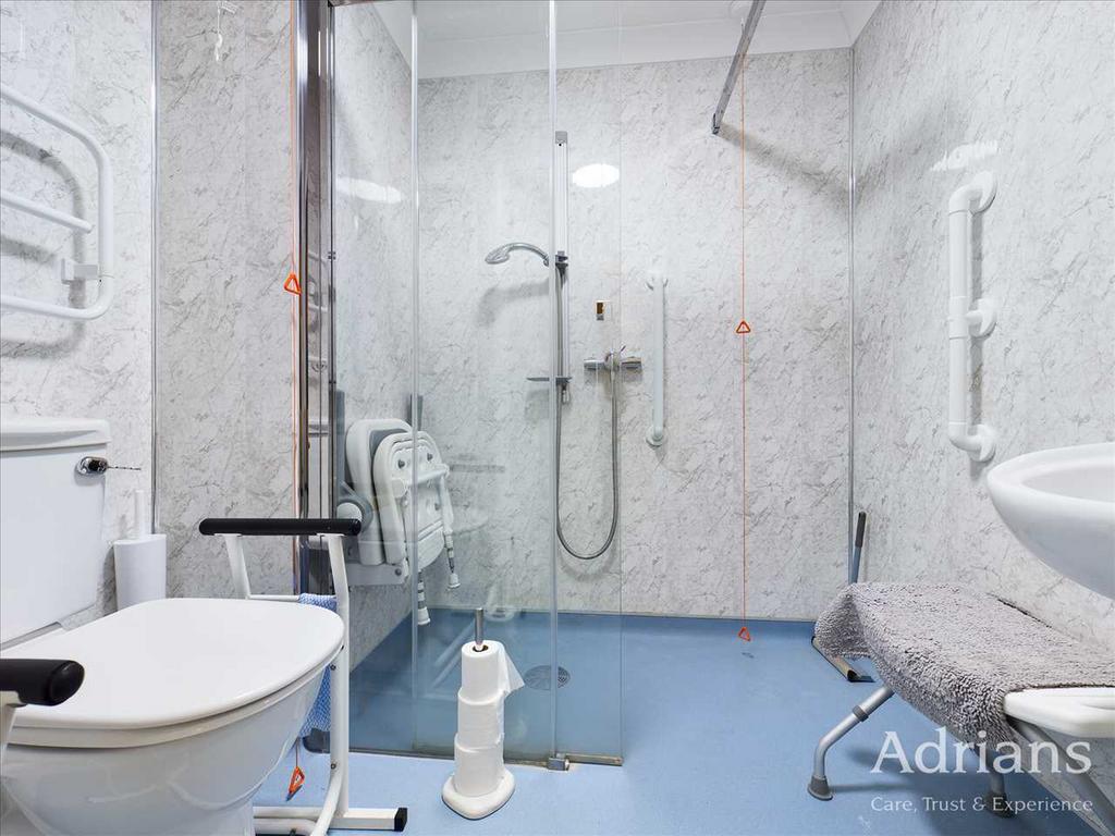 Shower / wet room