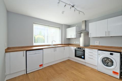 3 bedroom flat to rent - Claremont Gardens, City Centre, Aberdeen, AB10