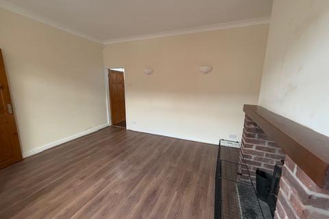 2 bedroom end of terrace house to rent, Sumner Street, Atherton, Greater Manchester, M46