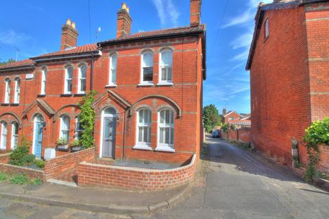 3 bedroom cottage to rent, Beaconsfield Road, Woodbridge