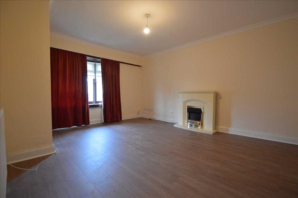 Winton Crescent, Blantyre 2 bed semidetached house £650 pcm (£150 pw)