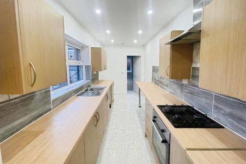 2 bedroom apartment to rent, Jervis Street, Hebburn, Tyne and Wear, NE31 2XP