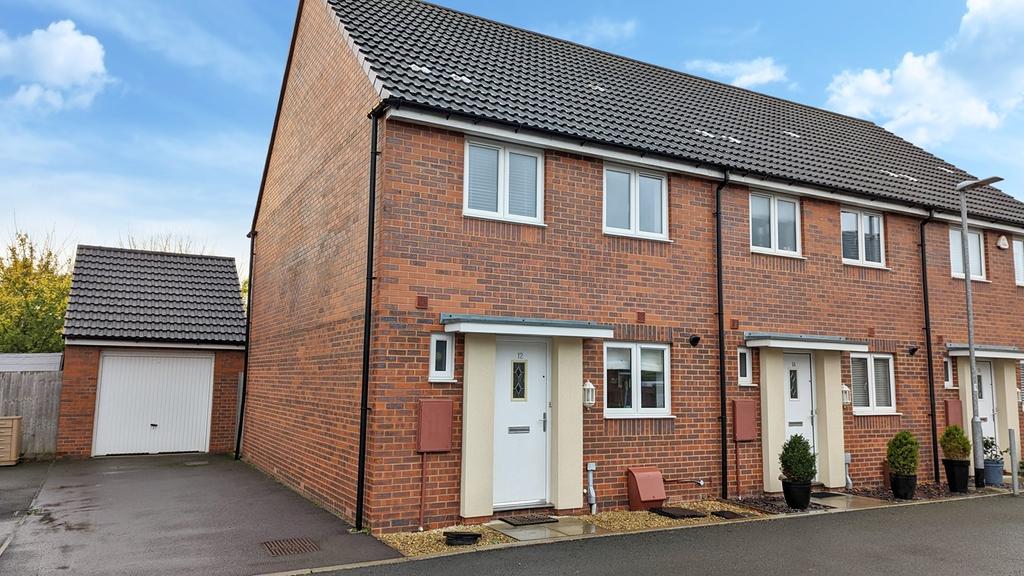 Clares Road, Wells, BA5 3 bed end of terrace house £315,000