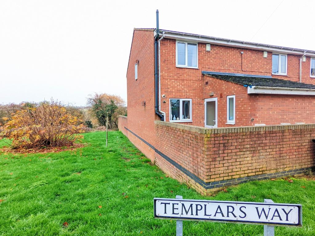 Templars Way, South Witham, NG33 2 bed terraced house to rent £450