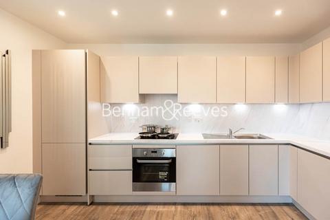 2 bedroom apartment to rent, East Acton Lane, Acton W3