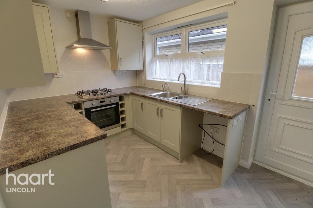 Gresley Drive, Lincoln 2 bed detached bungalow £210,000