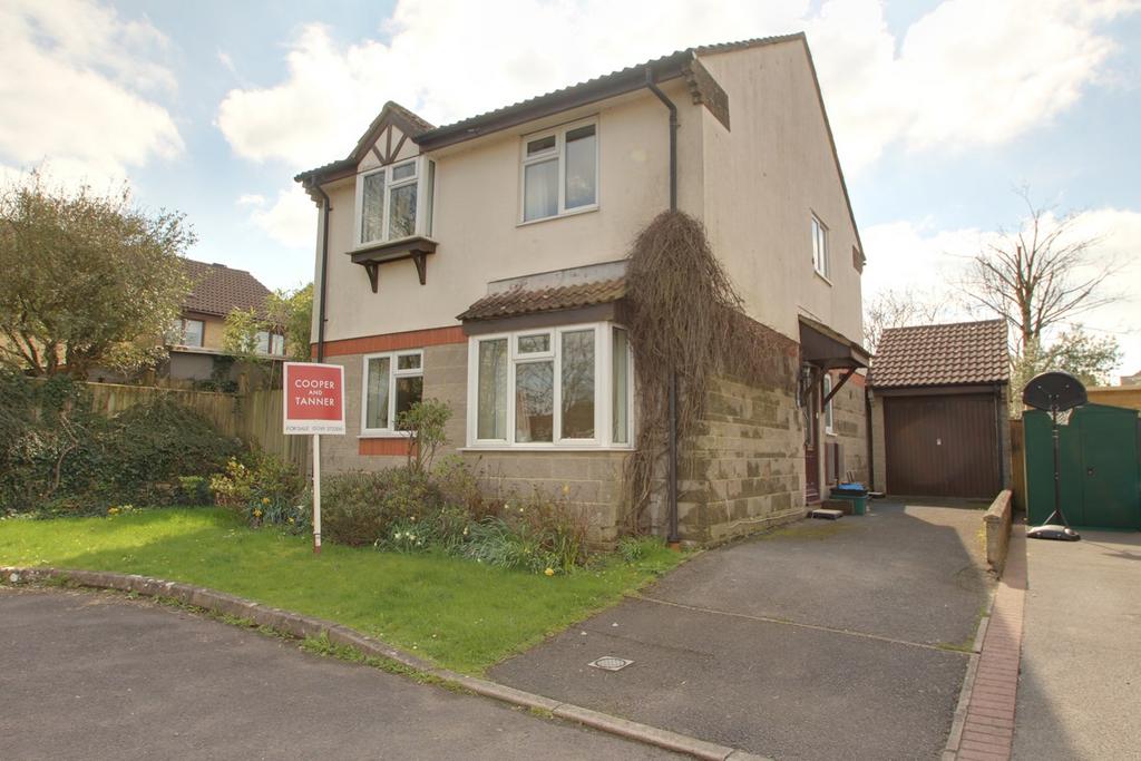 Finch Close, Shepton Mallet, BA4 4 bed detached house £399,500