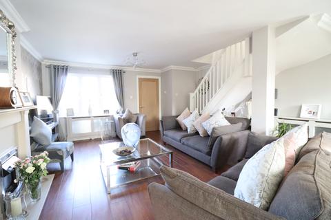 33 Camden Road, Chafford Hundred, Grays, RM16 6PY