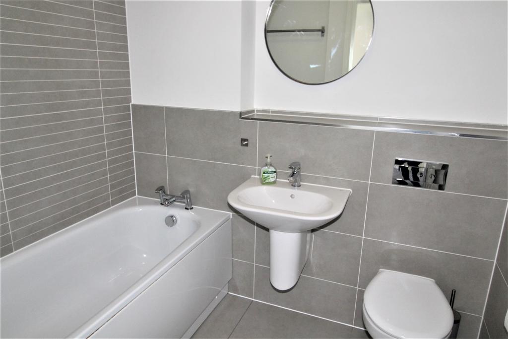 49 Rosen bathroom