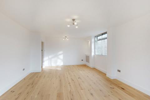 2 bedroom apartment to rent, Century Court, Grove End Road, London, NW8