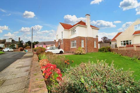 3 bedroom detached house for sale - RED ROOFS, HUTCHWNS CLOSE, PORTHCAWL, CF36 3LD
