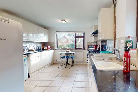 undefined, Lingcroft, Kingswood, Basildon, Essex, SS16