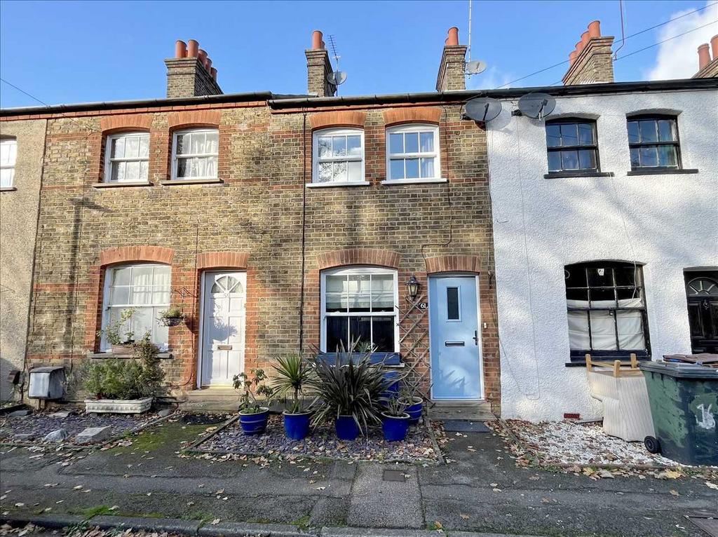 Windmill Lane, Bushey Heath, WD23. 2 bed terraced house for sale £500,000