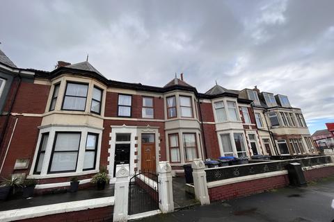 1 bedroom flat to rent, Burlington Road, Blackpool FY4