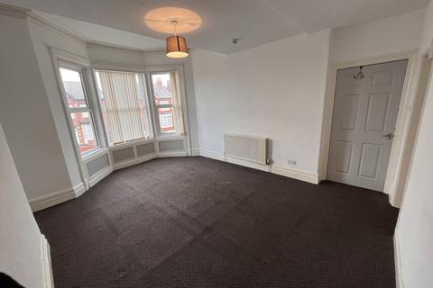 1 bedroom flat to rent, Burlington Road, Blackpool FY4